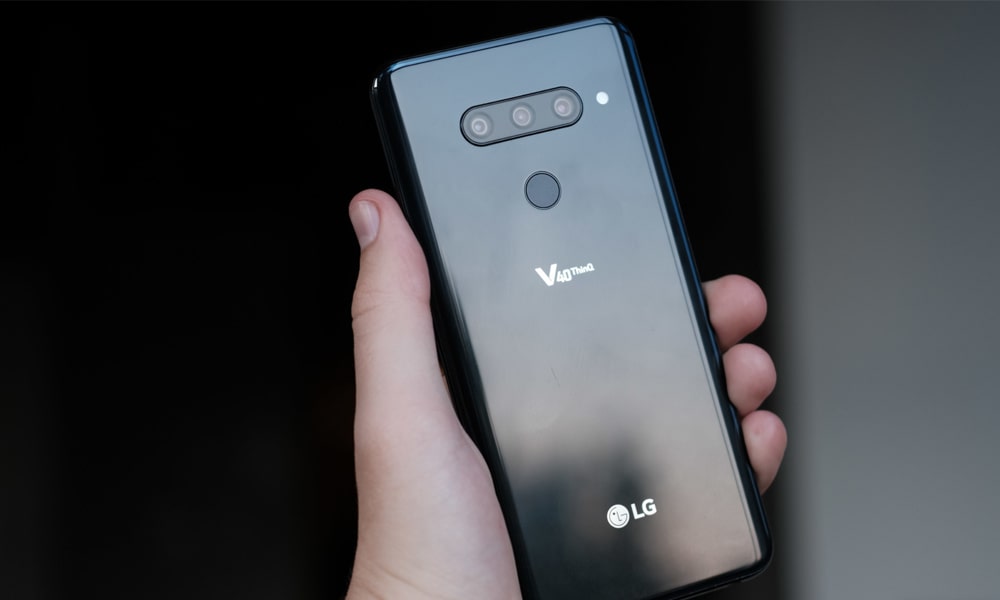 Nhìn lại LG V40 ThinQ: Chiếc smartphone tích hợp nhiều công nghệ 2018